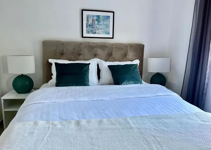 One Bedroom With Balcony 2 ביוגראד נה מורו