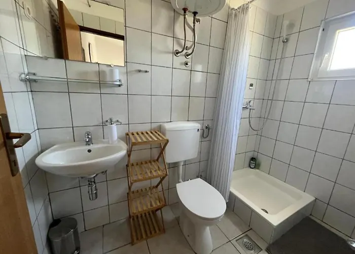 דירה One Bedroom With Balcony 2 *